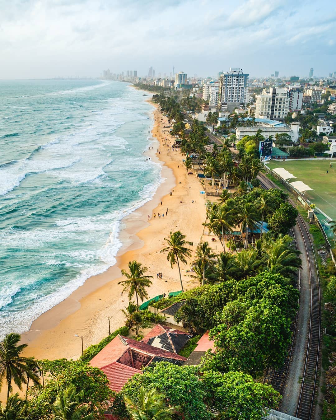 @from.mile.away | ArTravele | Agence de voyages de luxe au Sri Lanka | Forfaits touristiques sur mesure